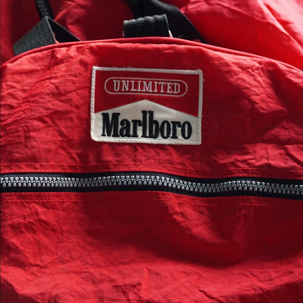 Marlboro Unlimited Travel Dufflebag